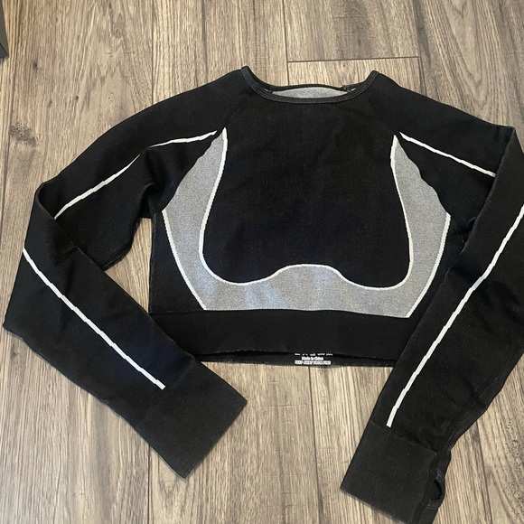 Pretty lil thing workout out fit - Picture 5 of 5